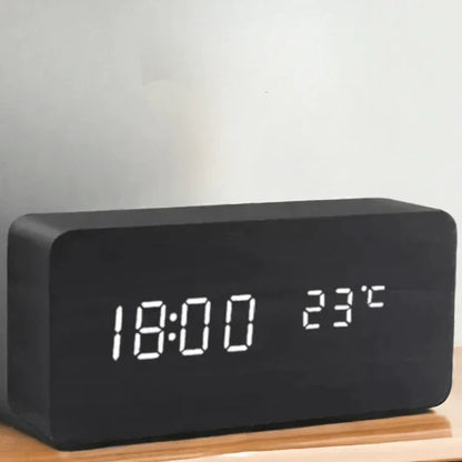 Houten LED Wekker – Digitale Wekker met 3 Alarmen en Helder Display